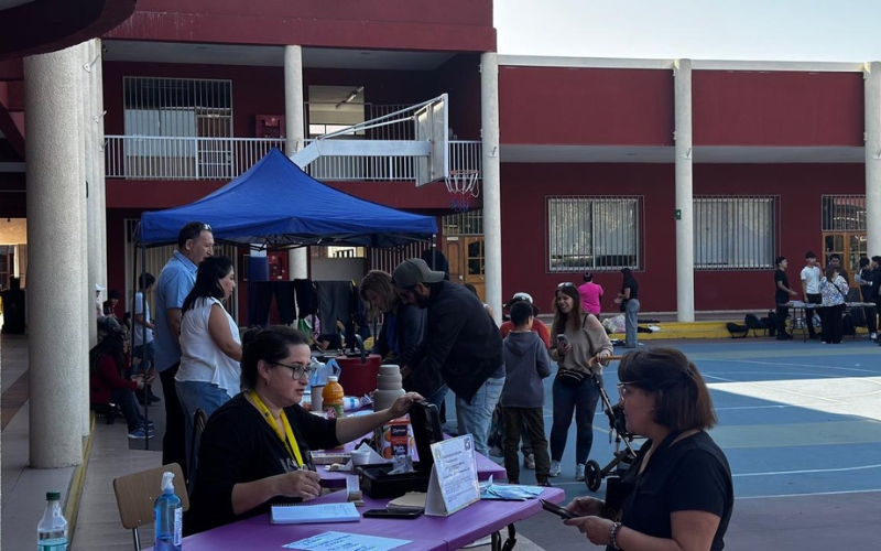 Feria del Libro y Uniformes CEPAP-LAB fortalece la colaboración y el reciclaje en comunidad educativa