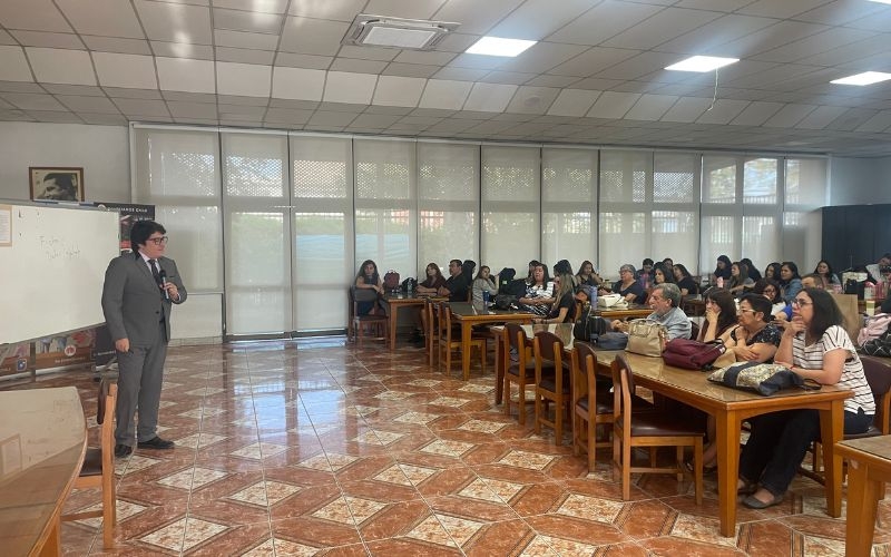 Educadores del LAB fortalecen su quehacer institucional con jornadas sobre PME y convivencia escolar
